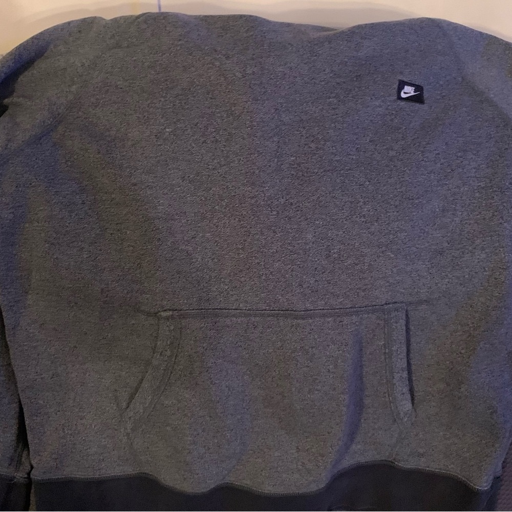 Nike Men's Charcoal Hoodie